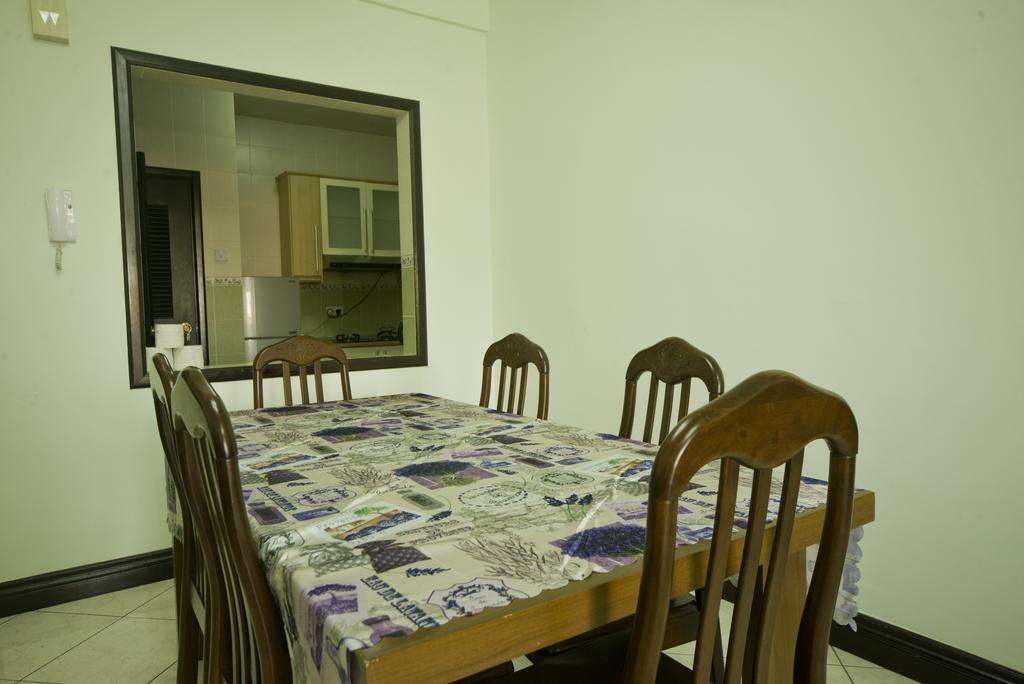Nana Marina Court Apartment Kota Kinabalu Bagian luar foto