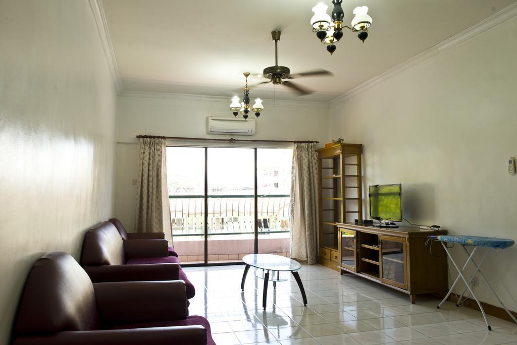 Nana Marina Court Apartment Kota Kinabalu Bagian luar foto