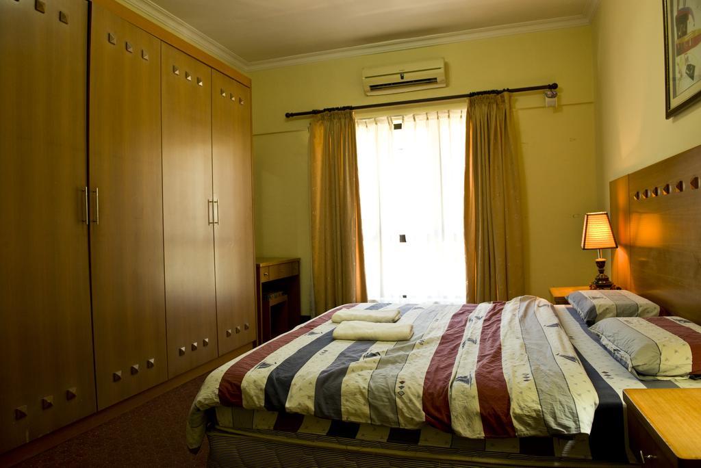 Nana Marina Court Apartment Kota Kinabalu Bagian luar foto